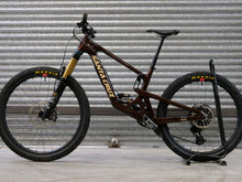 Load image into Gallery viewer, Ex Demo Santa Cruz Bronson Carbon CC - XO AXS - Medium / Root Beer