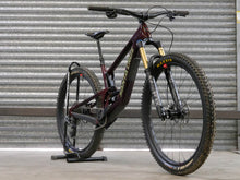 Load image into Gallery viewer, Ex Demo Santa Cruz Hightower V3 Carbon CC - XO1 AXS Reserve - Medium/Purple