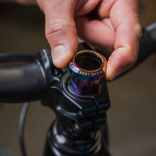 Load image into Gallery viewer, OneUp Components EDC Threadless Carrier