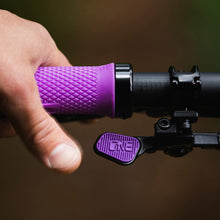 Load image into Gallery viewer, OneUp Components V3 Dropper Post Remote