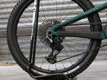 Load image into Gallery viewer, Ex Demo Juliana Roubion Carbon CC - XO AXS Reserve - Medium / Jade