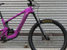 Load image into Gallery viewer, Santa Cruz Heckler SL Carbon C - S Kit - Large / Magenta