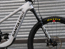 Load image into Gallery viewer, Ex Demo Santa Cruz Heckler SL Carbon CC - XO AXS Reserve - Extra Large / Silver