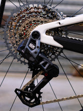 Load image into Gallery viewer, Ex Demo Santa Cruz Tallboy Carbon C - GX AXS / Medium / White