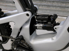 Load image into Gallery viewer, Ex Demo Santa Cruz Heckler SL Carbon CC - XO AXS Reserve - Extra Large / Silver