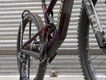 Load image into Gallery viewer, Ex Demo Santa Cruz Hightower V3 Carbon CC - XO1 AXS Reserve - Medium/Purple