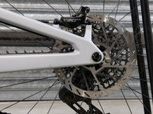 Load image into Gallery viewer, Ex Demo Santa Cruz Heckler SL Carbon CC - XO AXS Reserve - Large / Silver
