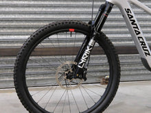 Load image into Gallery viewer, Ex Demo Santa Cruz Heckler SL Carbon CC - XO AXS Reserve - Large / Silver