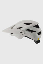 Load image into Gallery viewer, Cannondale Terrus Helmet