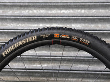 Load image into Gallery viewer, Ex Demo Reserve 30|HD x i9 Hydra 29" Wheelset | 6B | XD w/ Maxxis Forekaster
