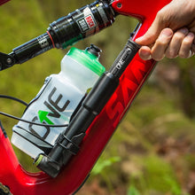 Load image into Gallery viewer, OneUp Components 70cc EDC Compact MTB Pump
