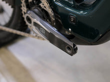 Load image into Gallery viewer, Ex Demo Santa Cruz Vala Carbon CC - XO AXS  - Medium / Green
