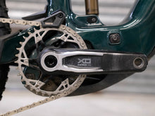 Load image into Gallery viewer, Ex Demo Santa Cruz Vala Carbon CC - XO AXS  - Medium / Green
