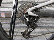 Load image into Gallery viewer, Ex Demo Santa Cruz Heckler SL Carbon CC - XO AXS Reserve - Large / Silver
