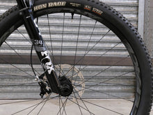 Load image into Gallery viewer, Santa Cruz Blur Carbon C - GX AXS TR - Large/Green
