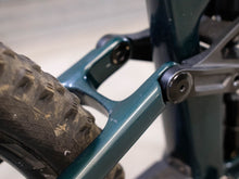 Load image into Gallery viewer, Ex Demo Santa Cruz Vala Carbon C - GX AXS - Extra Large / Green
