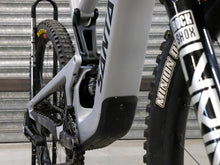 Load image into Gallery viewer, Ex Demo Santa Cruz Heckler SL Carbon CC - XO AXS Reserve - Large / Silver 2/2
