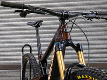 Load image into Gallery viewer, Ex Demo Santa Cruz Bronson Carbon CC - XO AXS - Medium / Root Beer
