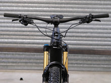 Load image into Gallery viewer, Ex Demo Santa Cruz Heckler Carbon C - XO1 MX - Large / Black
