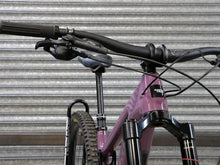 Load image into Gallery viewer, Ex Demo Santa Cruz Megatower Carbon C - R Kit - Medium / Purple
