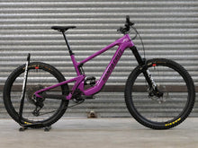 Load image into Gallery viewer, Ex Demo Santa Cruz Heckler SL Carbon CC - XO AXS Reserve - Extra Large / Magenta
