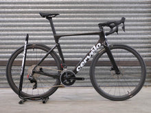 Load image into Gallery viewer, Cervélo Soloist - Rival eTap AXS Kit - 56cm - Embers
