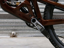 Load image into Gallery viewer, Ex Demo Santa Cruz Bronson Carbon CC - XO AXS - Medium / Root Beer
