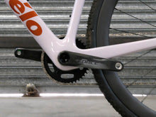 Load image into Gallery viewer, Ex Display Cervélo R5CX - Force AXS Custom - 51cm/Frost
