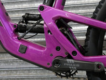 Load image into Gallery viewer, Santa Cruz Heckler SL Carbon C - S Kit - Large / Magenta
