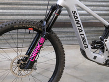 Load image into Gallery viewer, Ex Demo Santa Cruz Heckler SL Carbon C - GX AXS MX - Large / Silver
