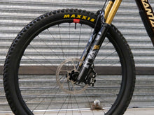 Load image into Gallery viewer, Ex Demo Santa Cruz Bronson Carbon CC - XO AXS - Medium / Root Beer
