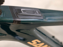 Load image into Gallery viewer, Ex Demo Santa Cruz Vala Carbon CC - XO AXS  - Medium / Green
